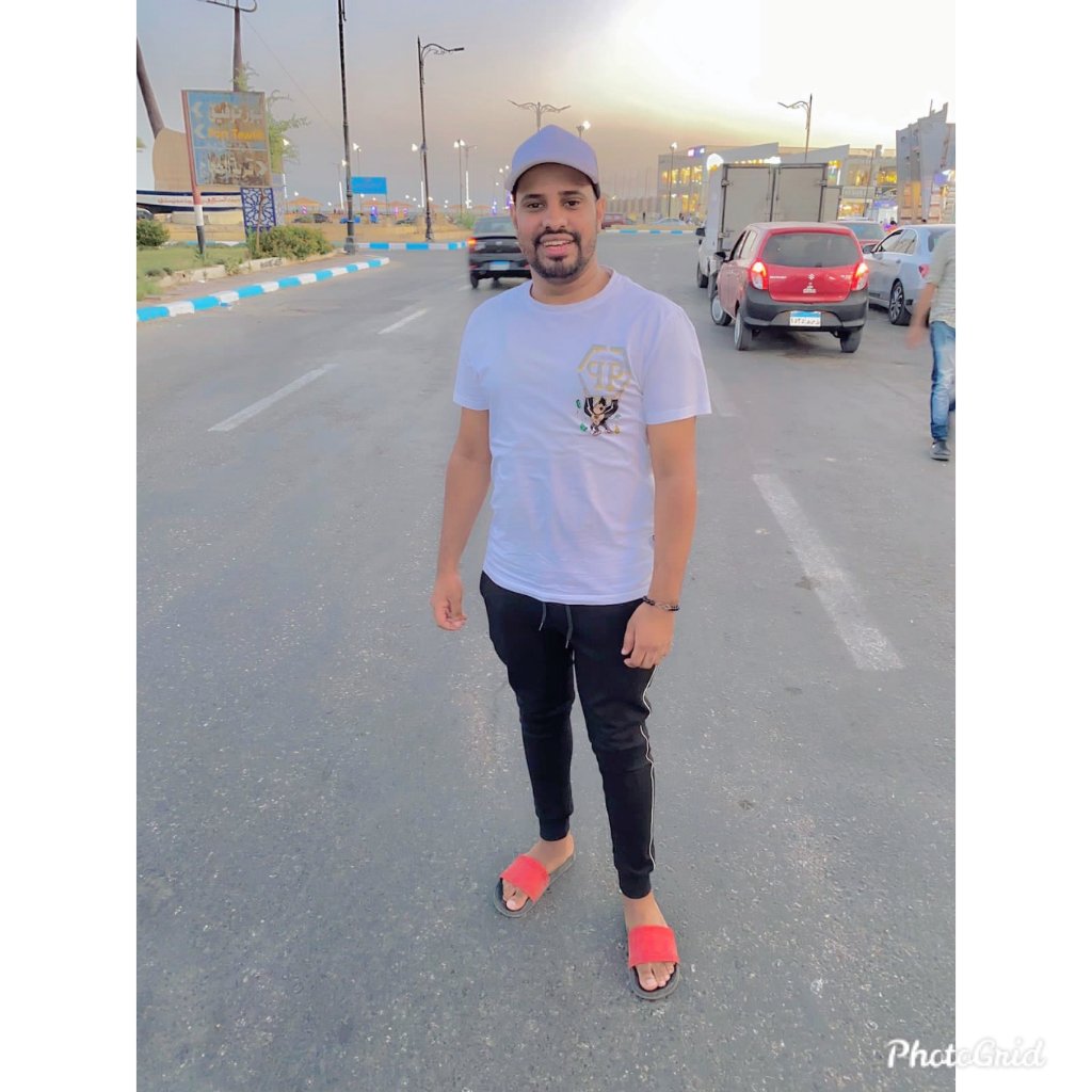 ElsagherKaram's tweet photo. الحمد لله دائمآ وابدآ ❤✋🏻 https://t.co/q0CDFjHttS