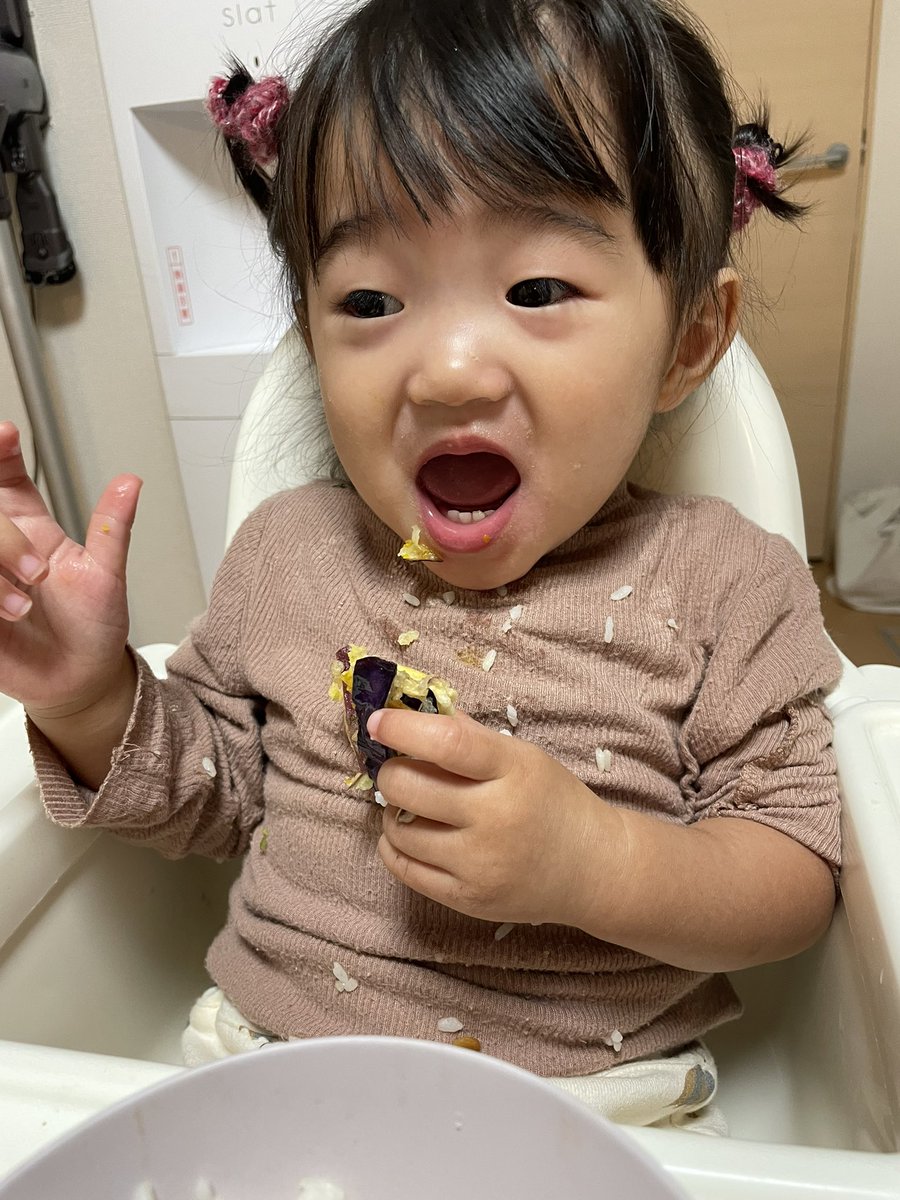 ki6_su's tweet photo. ほんま最近よく喋る
リタが寝てたら、リタネンネって教えてくれる笑
リタとの喧嘩も8割勝ってるw https://t.co/85uNYOUPtV