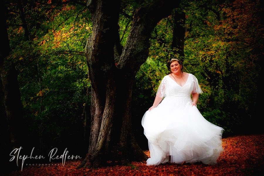 Autumn wedding. ❤️❤️.

stephenredfern.co.uk/manchester-wed…