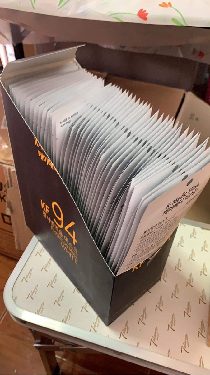 ****พร้อมส่ง****

หน้ากากอนามัย kf94 แบรนด์ k-medic ผลิตและได้รับการรับรองอย.จากประเทศเกาหลี

🎈1 ซองบรรจุ 1 ชิ้น ราคา 11  ฿

📦flash40/ems60 

ซื้อครบ50ชิ้นส่งแฟลชฟรีค่ะ

#kf94 #kf94พร้อมส่ง #หน้ากากอนามัย #หน้ากากอนามัยเกาหลี #หน้ากากอนามัยเกาหลีพร้อมส่ง