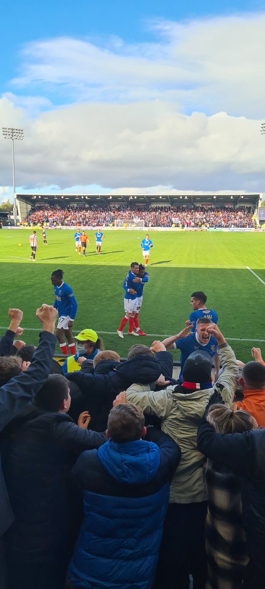 Alex Millar 👑 tweet media