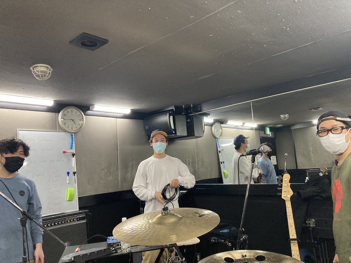 agds_drrrrr4's tweet photo. R.I.O.T.練.習.in綾瀬！
遠くまでご足労かけます！
#radioinoldtrash https://t.co/9bJMSKXIKv
