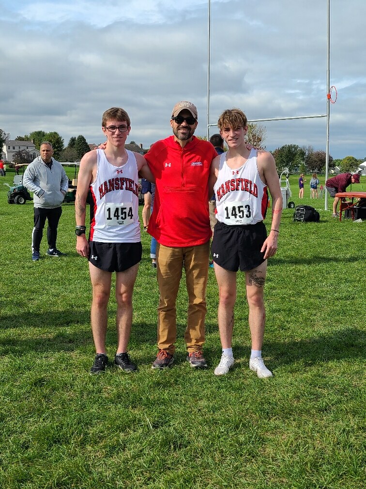 cedarsxc's tweet photo. Enjoyed getting to take this crew to visit and tour Kutztown University. Also great to see LHS alums, Isaac and Owen Showers compete for Mansfield at the PSAC XC Championship. 
GO CEDARS!!!🌲🌲🌲 https://t.co/Ade2QKdrXG