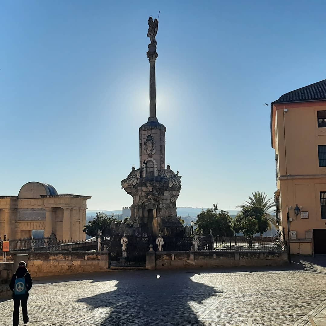 PidetaxiCordoba's tweet photo. ¡Feliz Día de su Santo a tod@s l@s Rafaelas y Rafaeles de #CordobaEsp, #España y la #Humanidad!
Plaza del Triunfo (Córdoba)
#SanRafael #SantoPerol #Peroles
#Familia #FelizDomingo https://t.co/Sxvjmgdegh