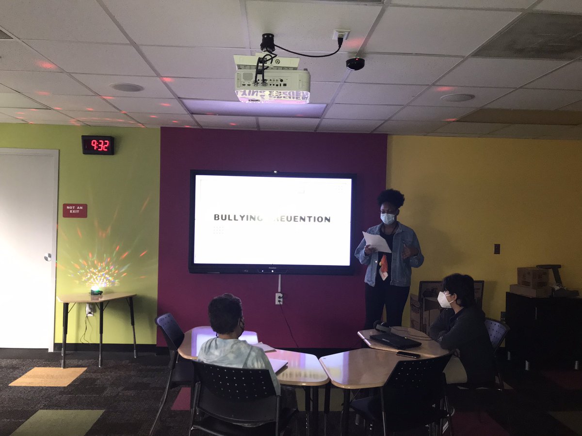 iPrepCounselor's tweet photo. On 10.20.21, @iPrepAcademy celebrated Unity Day, where we stand against ALL forms of bullying! Our HS NHS members facilitated workshops for our MS students! #BullyingPreventionMonth2021 https://t.co/EMPl6SoI8t