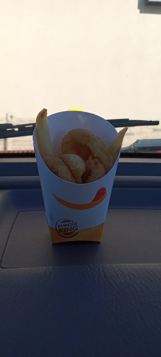 RobPate2's tweet photo. Didn't know Burger King was offering  DEMON RINGS. 🤪😜😝 https://t.co/SjF1fRV9mr