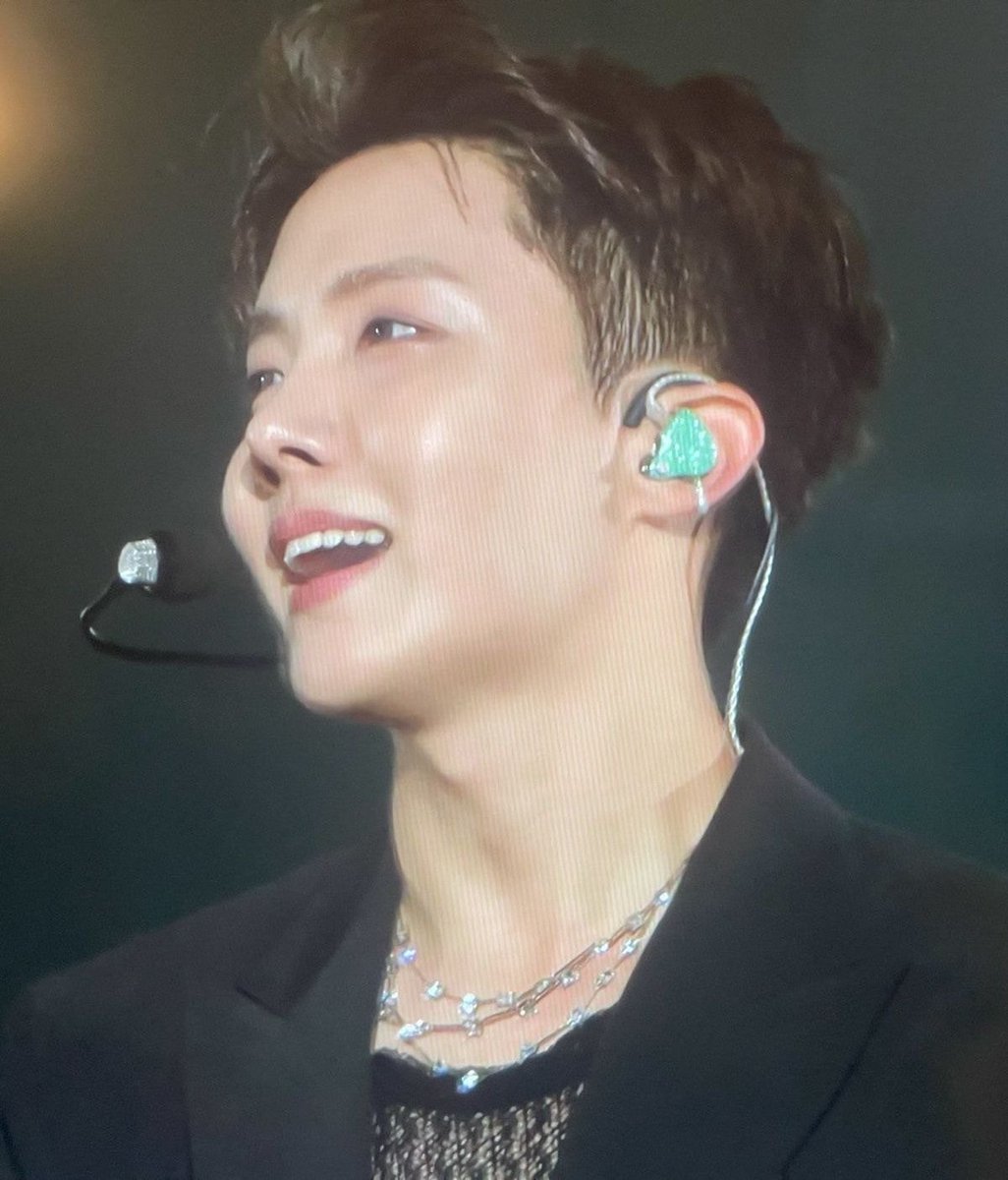 rosehope218's tweet photo. 헤에에에에ㅔㄱ 😇😇😇😇😇😇😇 https://t.co/c4s0ImcqvS