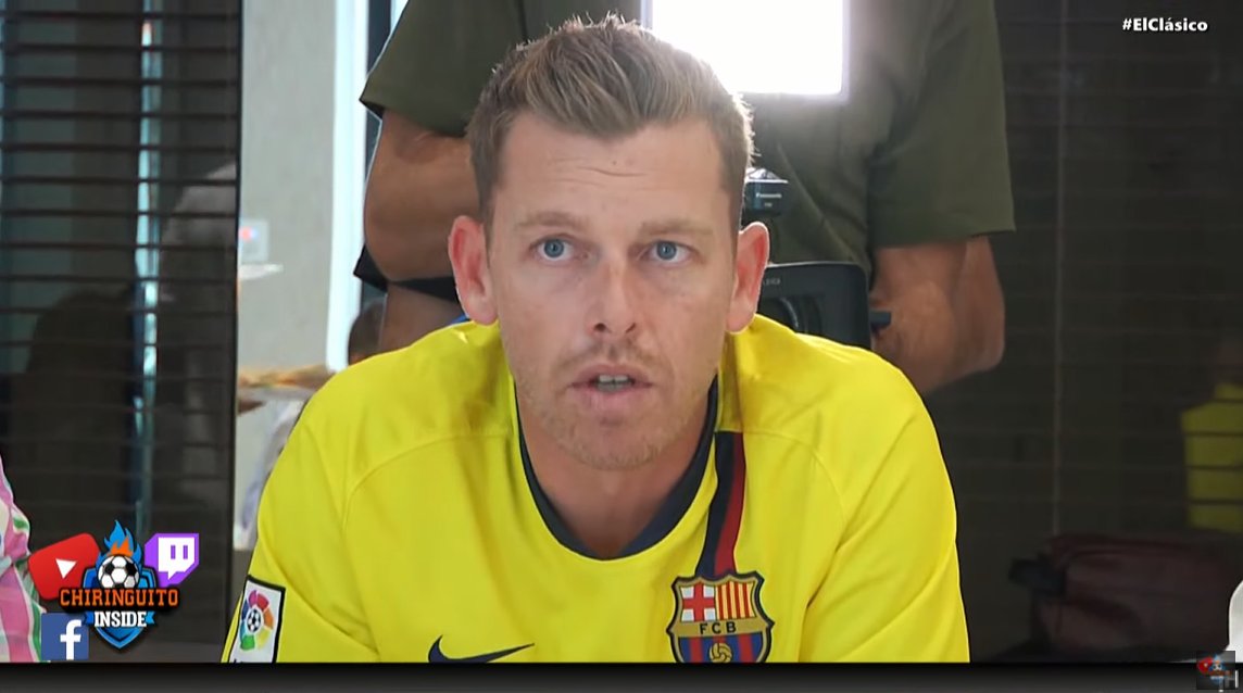 elchiringuitotv's tweet photo. 😱"El BARÇA LLEGA MEJOR a #ElClásico. Veo un 3-0"

¡Atento que @jotajordi13 se viene arriba en #ChiringuitoInside! 
🔴YTUBE: https://t.co/7UPpapHFz4
🟣TWITCH: https://t.co/D7dqcx1x2q
🔵FBOOK: https://t.co/o60Wix8bja https://t.co/YrPnJgpNeL