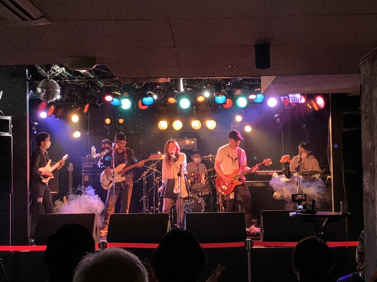 THELOSERmake's tweet photo. 本日はライブに出演しました〜
いやあ、楽しかった〜
NEVER☆GO☆BACKさん
ZERO STARTさん
ライブハウス　ムジカさん
お疲れ様でした、そして良いライブを有難うございました！

また来年も絶対やりましょう！

#NEVERGOBACK
#ZEROSTART
#ムジカ
#THELOSER https://t.co/n9S5qDtsqV