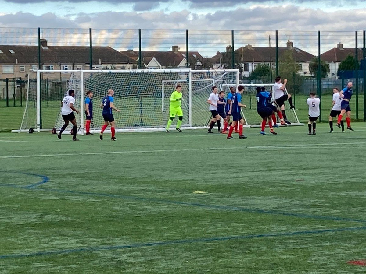 We progress in the <a href="/EssexCorinthian/">Corinthian League</a> Cup with a 4-3 victory away to <a href="/BDW_FC/">B&D Wanderers FC</a>