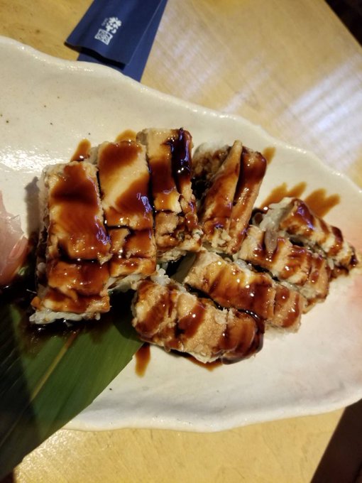 きれいなもの見たあとは おいしいもの食べました  しあわせ https://t.co/XIWE0yQM4Y