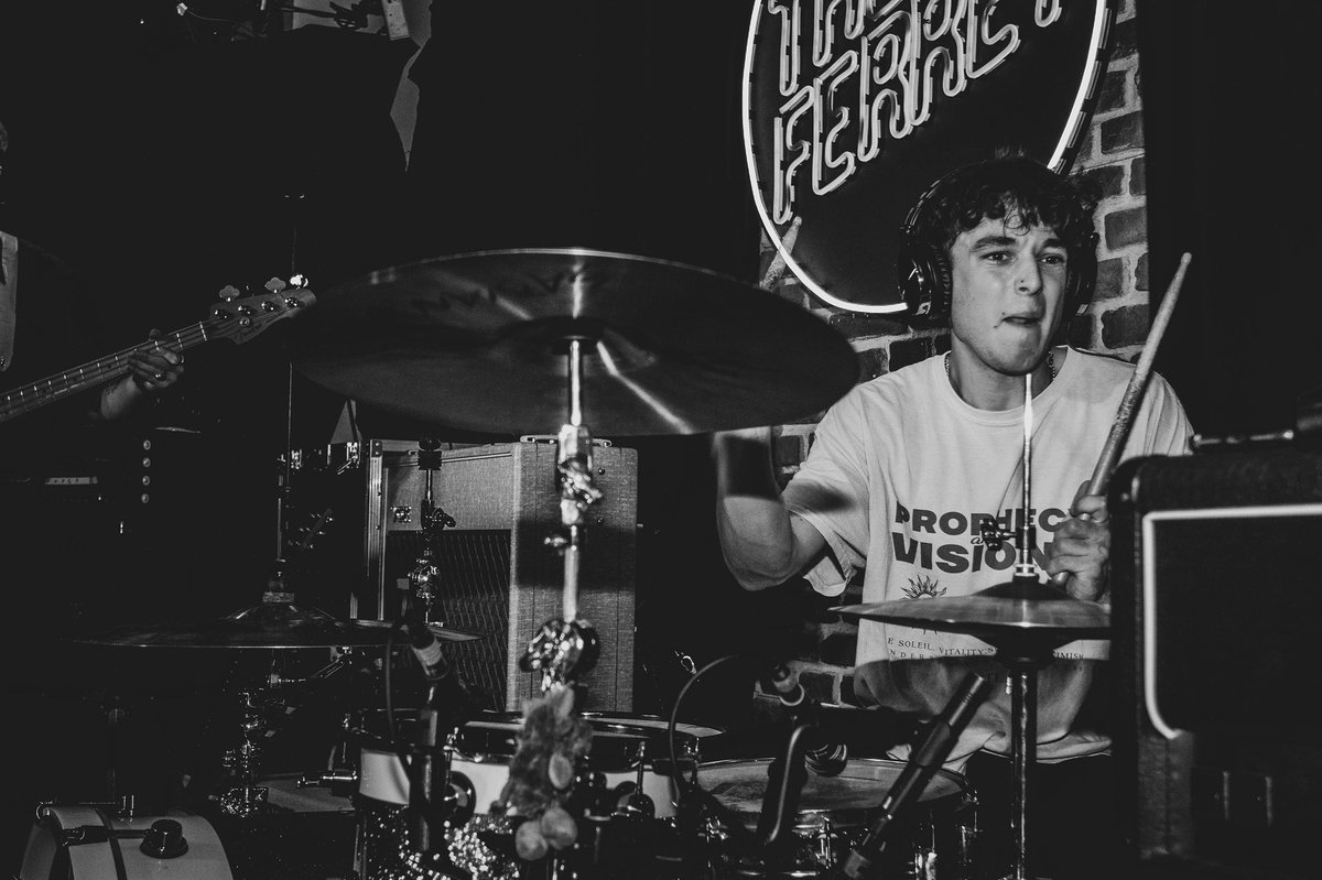 Last night was amazing!

Massive love to our home away from home <a href="/FerretPreston/">The Ferret</a> for having us yet again. 

<a href="/TheSherlocks/">The Sherlocks</a> and <a href="/theempirepolice/">The Empire Police</a> performed two incredibly exciting sets, such a pleasure to share the stage with them both. 🖤