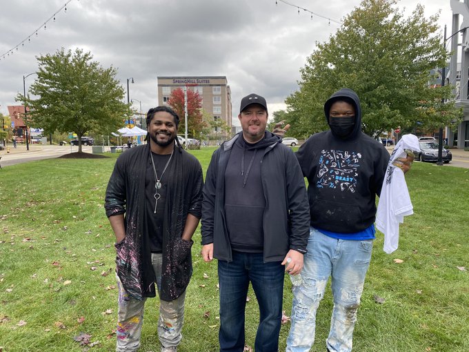 Had a fun day i met a @penguins player and @steelers player and did some great art https://t.co/cTAc<a class="tags" target="_blank" title="On Twitter" href="/?out=eyJ0eXAiOiJKV1QiLCJhbGciOiJIUzUxMiJ9.eyJpYXQiOjE3MjYyODQ0MTMsImlzcyI6InR3cG9ybnN0YXJzLmNvbSIsIm5iZiI6MTcyNjI4NDQxMywiZXhwIjoxNzU3ODIwNDEzLCJyZWRpcmVjdF91cmwiOiJodHRwczovL3R3aXR0ZXIuY29tL3Blbmd1aW5zIn0.j6Pt9KGiUcw1etXIDaVVHz2TvISD--lNIxC5N6PY-bsiGNJuSgkbsjRdxTcYDJBoUvOo_BdMQUXuJJzNsB8c-Q">@penguins</a><a class="tags" target="_blank" title="On Twitter" href="/?out=eyJ0eXAiOiJKV1QiLCJhbGciOiJIUzUxMiJ9.eyJpYXQiOjE3MjYyODQ0MTMsImlzcyI6InR3cG9ybnN0YXJzLmNvbSIsIm5iZiI6MTcyNjI4NDQxMywiZXhwIjoxNzU3ODIwNDEzLCJyZWRpcmVjdF91cmwiOiJodHRwczovL3R3aXR0ZXIuY29tL3N0ZWVsZXJzIn0.mw2X8gtoYioI-45Vi7t8Neh8JVcWOcjGLpB5_mmQHJvTUhQglSbSsYMHhTFkWpCoclGtbxphUGp3-oMrU7d5vQ">@steelers</a><a href="/tag/cashapptrivia"class="tags"><span>#cashapptrivia</span></a>