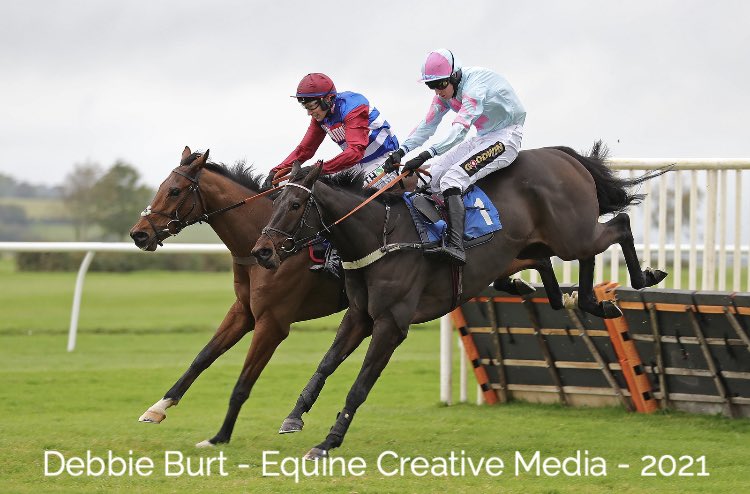 Debbie Burt tweet media