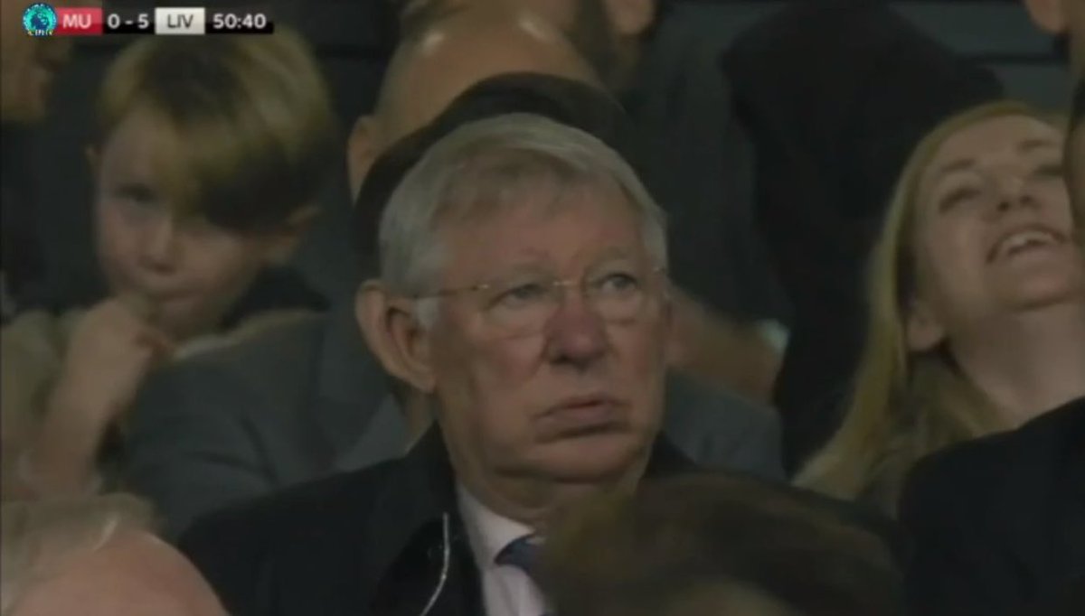 theeshifukato's tweet photo. Seeing this expression on SAF face is just heartbreaking 💔💔💔💔 #OleOut https://t.co/X20HIiZq3Z