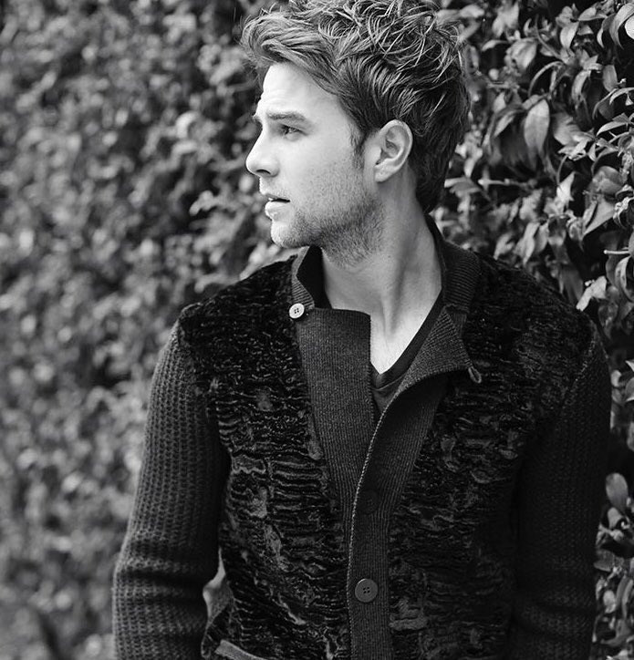 Kol - parody - tweet media