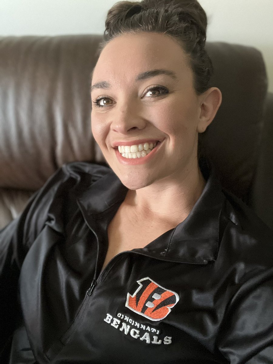 #WhoDey 

let’s go <a href="/ClarkHarris46/">Clark Harris</a> !! #harrishuddle