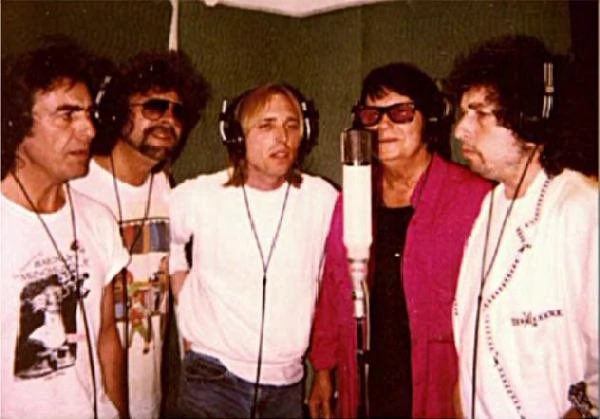 The Traveling Wilburys
(left to right: George Harrison, Jeff Lynne, Tom Petty, Roy Orbison, Bob Dylan) 

#TheTravelingWilburys
#GeorgeHarrison #JeffLynne #TomPetty #RoyOrbison #BobDylan