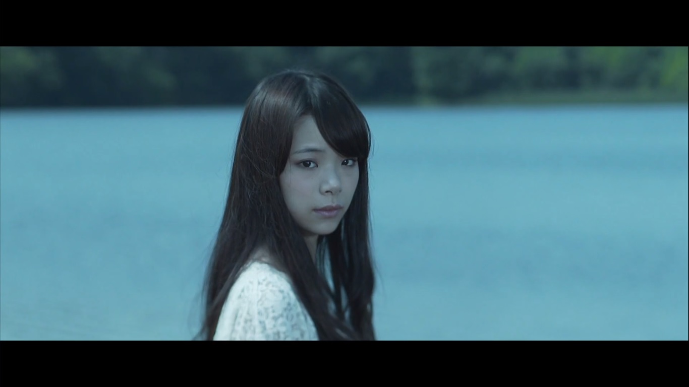 ちひろblues あと シグナル 月曜日のルカ を見返したら 2 3秒くらいしか出てこない役で趣里さんが出ていた 調べたらこれが映画デビューらしい おとぎ話みたい の1年前くらいかな T Co Thvhc2ibal Twitter