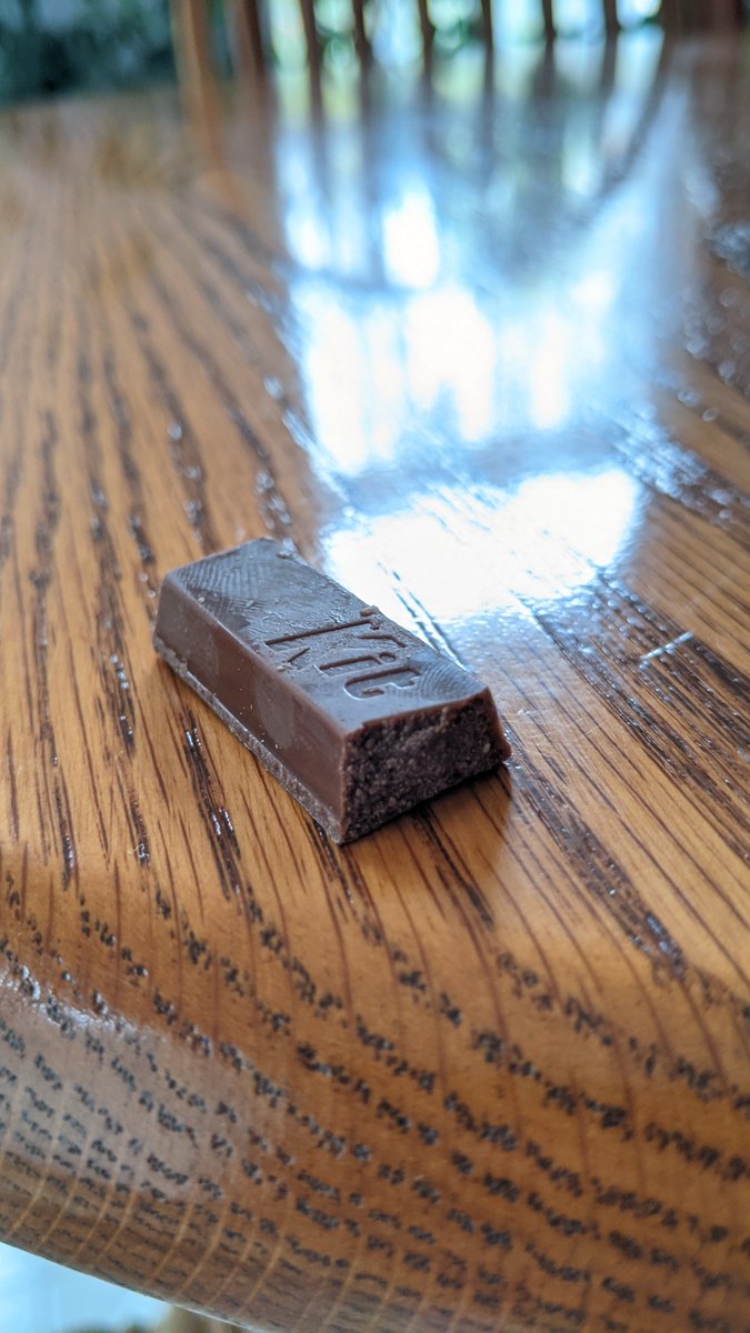 MWachter17's tweet photo. Yo @KITKAT... y'all forgot my wafer.. https://t.co/HhqBunFwxo