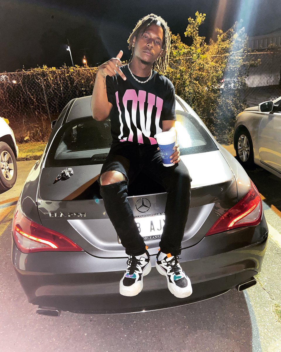 EAZYtobeE's tweet photo. Fool Niggas Got Us Fcked Up No Kizzy🦅 https://t.co/d6Y02wJy1e