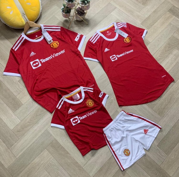 mactonaj_sports's tweet photo. I sell Man United jerseys.
Order tonight at 6K flat.
After tonight, price reverts to 8K.
You loose match, win jersey.
Order via DM/WhatsApp: https://t.co/2TJidFkqns
Nationwide Delivery
#MACTONAJ #MUNLIV #OleOut #Ronaldo #PremierLeague #Liverpool #MUFC https://t.co/5k2ILKfuMY