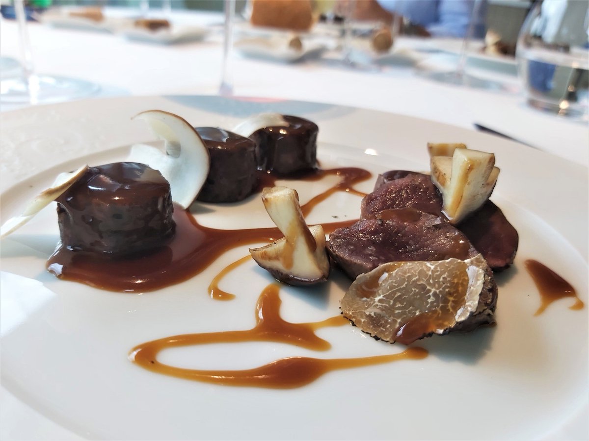 complicidadgast's tweet image. NUEVO POST Iván Cerdeño : &quot; Una de las comidas del año&quot;. Las memorias de un cigarral permanecerán en el recuerdo por mucho tiempo. Excelso el nivel que muestra @ivancerdeno. Personalidad, territorio, dedicación y talento.
Sin duda, merece mucho más. 
complicidadgastronomica.es/2021/10/ivan-c…