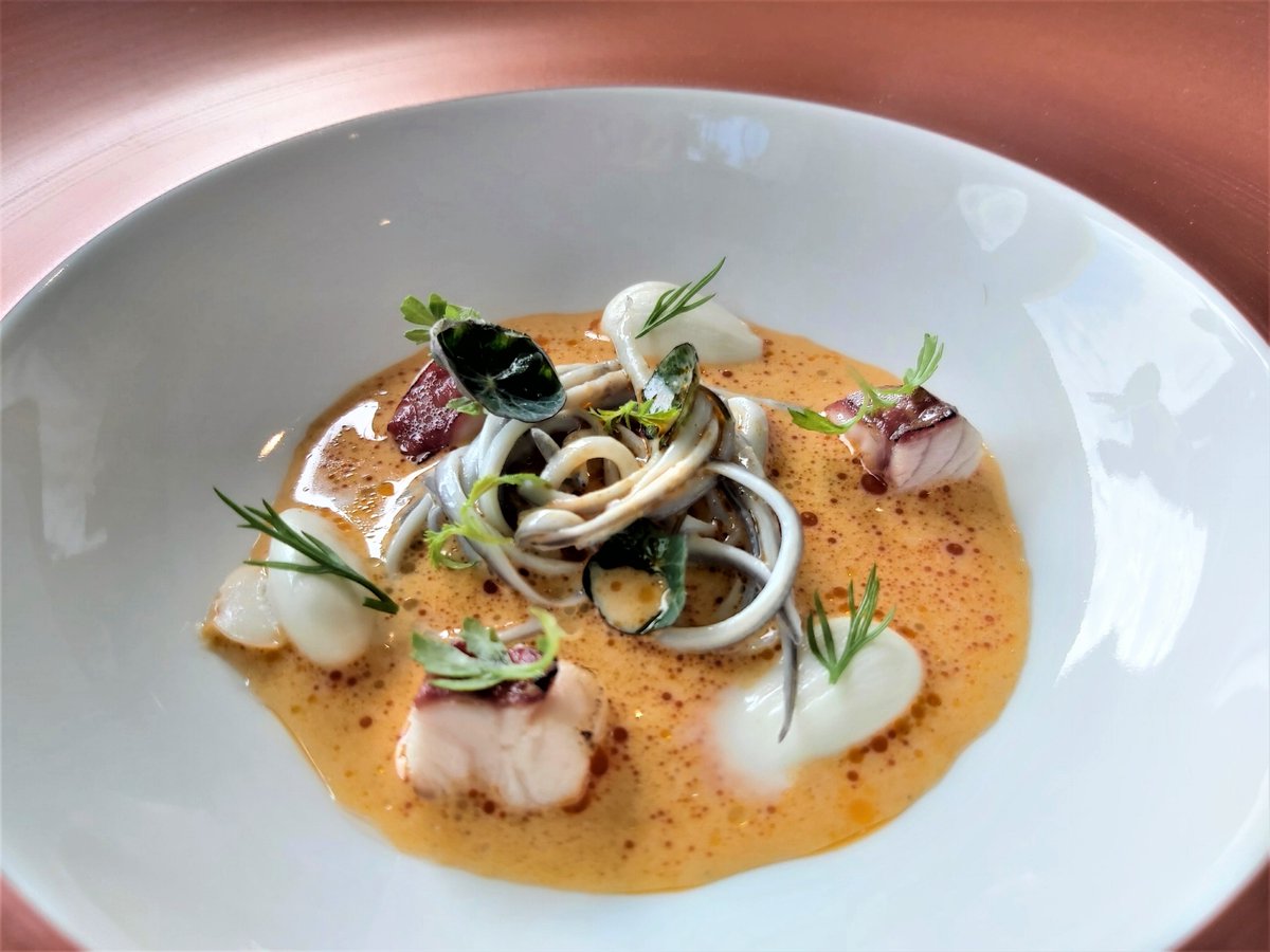 complicidadgast's tweet image. NUEVO POST Iván Cerdeño : &quot; Una de las comidas del año&quot;. Las memorias de un cigarral permanecerán en el recuerdo por mucho tiempo. Excelso el nivel que muestra @ivancerdeno. Personalidad, territorio, dedicación y talento.
Sin duda, merece mucho más. 
complicidadgastronomica.es/2021/10/ivan-c…