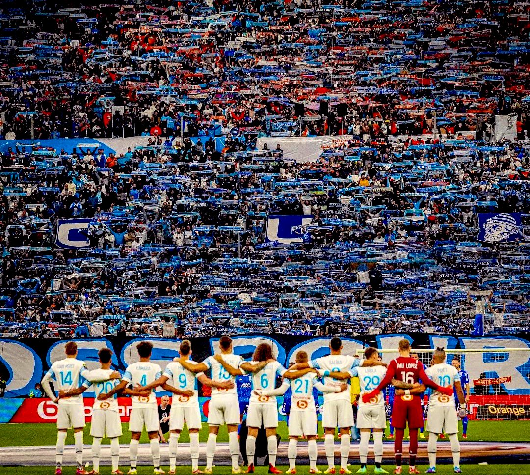 marsiho_13's tweet photo. La photo est incroyable 🔵⚪️ https://t.co/nOjS4T6oI0