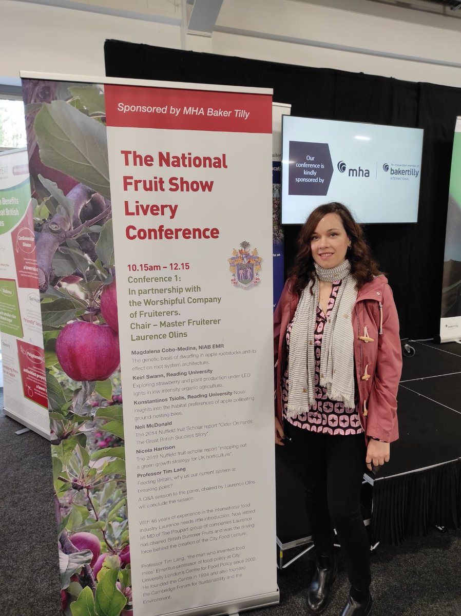 CTP Students <a href="/MagdaCobo/">Magda Cobo</a> and Keiri Swann were awarded The Worshipful Company of Fruiterers’ Student Prize this week <a href="/Nationalfruit/">Nationalfruitshow 2024</a> in recognition of their work for #horticulture #phdlife @NIABEMR