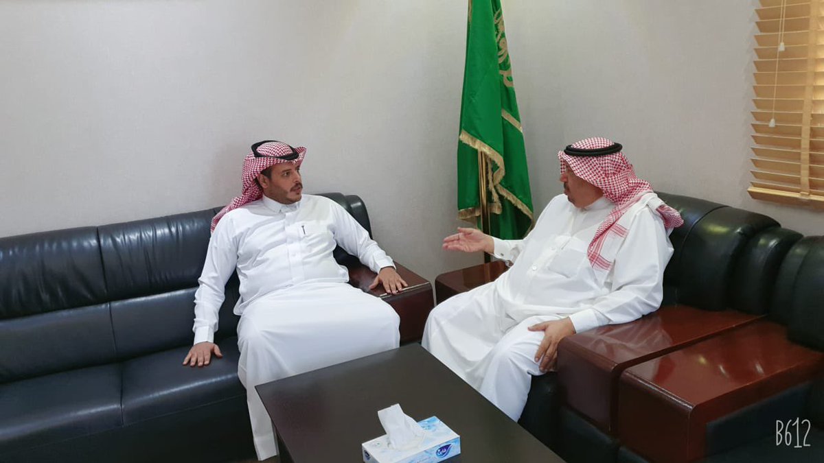 baladi014's tweet photo. #المجلس_البلدي_لأمانة_منطقة_تبوك 

التقى سعادة رئيس المجلس البلدي د.عبدالله بن أحمد الشريف ، بسعادة مدير عام فرع وزارة الإسكان م. إسماعيل المسعودي ، وتم خلال اللقاء بحث عدد من المواضيع التي تخدم مدينة تبوك . https://t.co/9qqJeSTvBQ