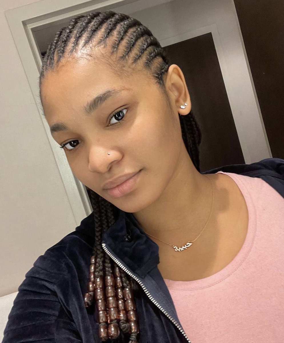 ComedianWaris's tweet photo. She is a philanthropist, actress and an entrepreneur, she is very friendly and loves to support people with good energy.. kindly follow @_Sinare  and retweet https://t.co/ox7a9FlAVT
