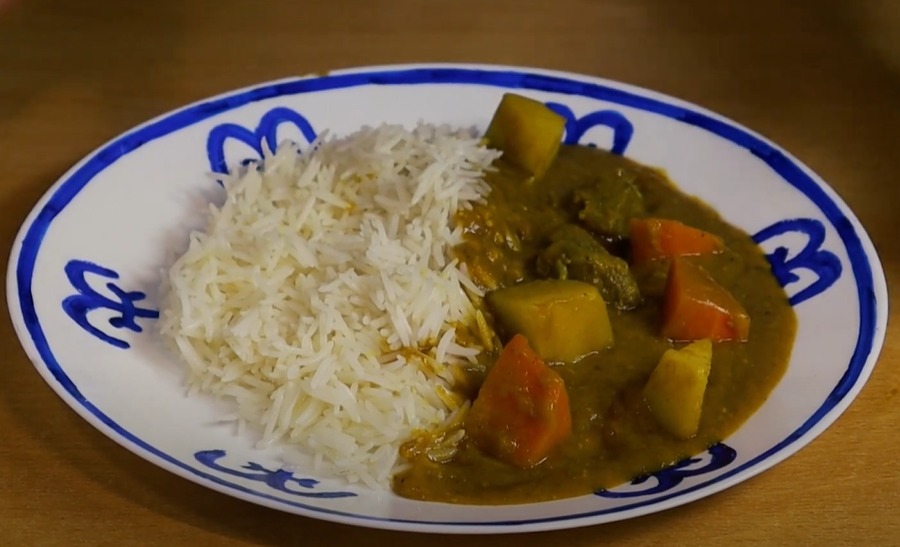 AttackOnCuisine's tweet photo. I remade Sanji and Taijo's curry from One Piece! 
https://t.co/oK6WLueNjY

#Onepiece #onepiecefood #animefood #animerecipes #anime #onepiecerecipe #luffy #sanji #cooking #animecooking #asmr #asmrfood https://t.co/ro5i6V7hNE