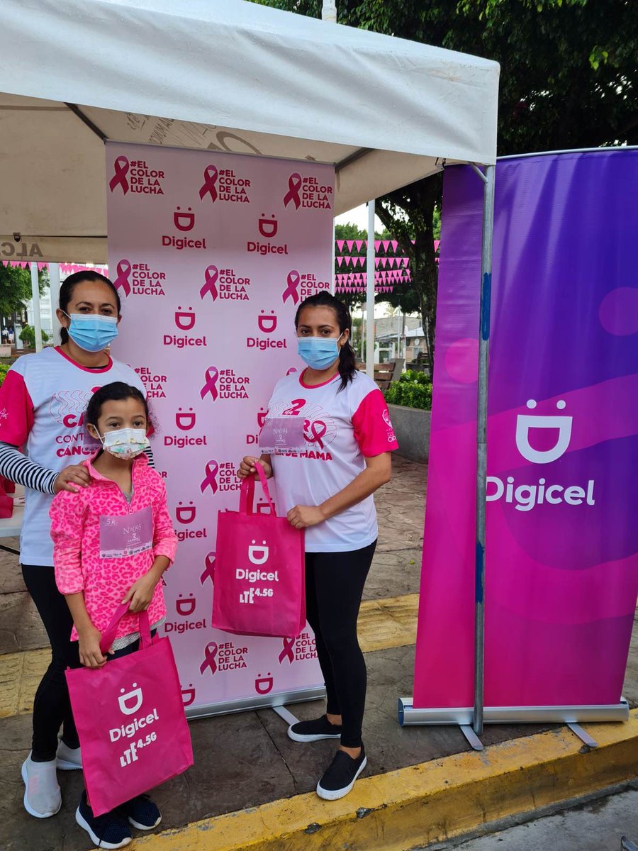 AlemanMarcelo's tweet photo. En @digicel_sv estamos muy orgullosos de ser parte activa en la lucha contra el Cáncer #elcolordelalucha #juntosesmejor https://t.co/KpTcQisD7Z
