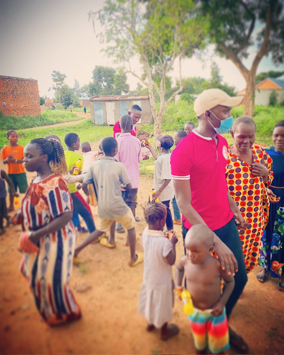 JoziWan's tweet photo. Here are the values that I stand for: honesty, equality, kindness, compassion, treating people the way you want to be treated and helping those in need. To me, those are traditional values.

Hope I am making sense? https://t.co/z2oMHPHU5v