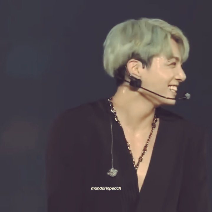 Tazria0T7's tweet photo. | #Jungkook #JK
#BTS_Hzl 🔥🖤 https://t.co/aWEYPXdGWf