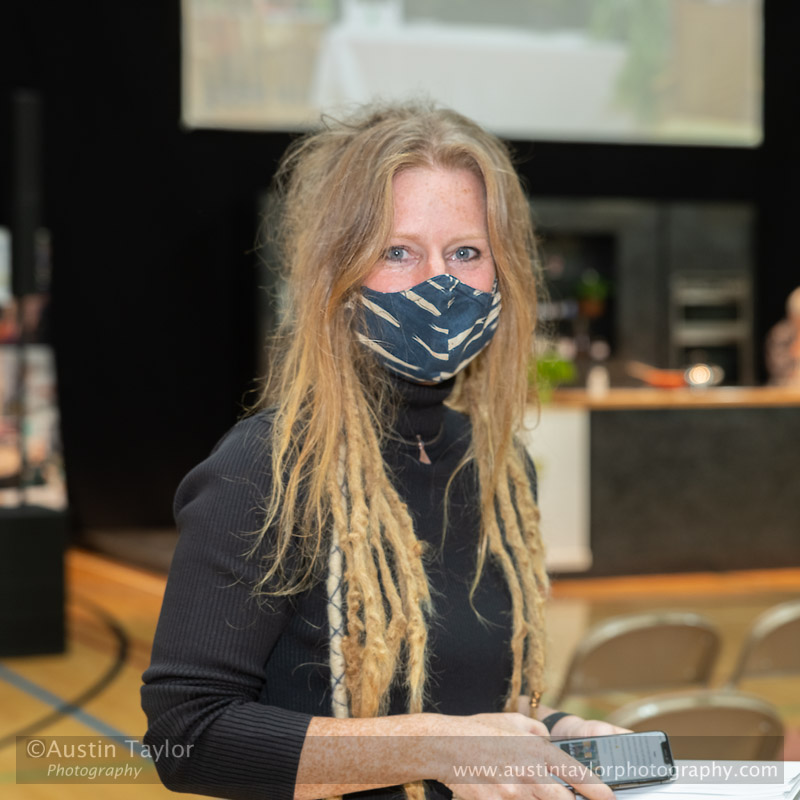 austintaylorpho's tweet photo. Some local celebs at the annual Taste of Shetland food festival at the Clickimin Leisure Centre on Saturday :) For more photos see https://t.co/3RUQuPtKh6 and https://t.co/Csmq1RZvcm @iamclairewhite @TangoRaindrop @tavishscott @aimeeeb6 https://t.co/4V2V0r5i1c