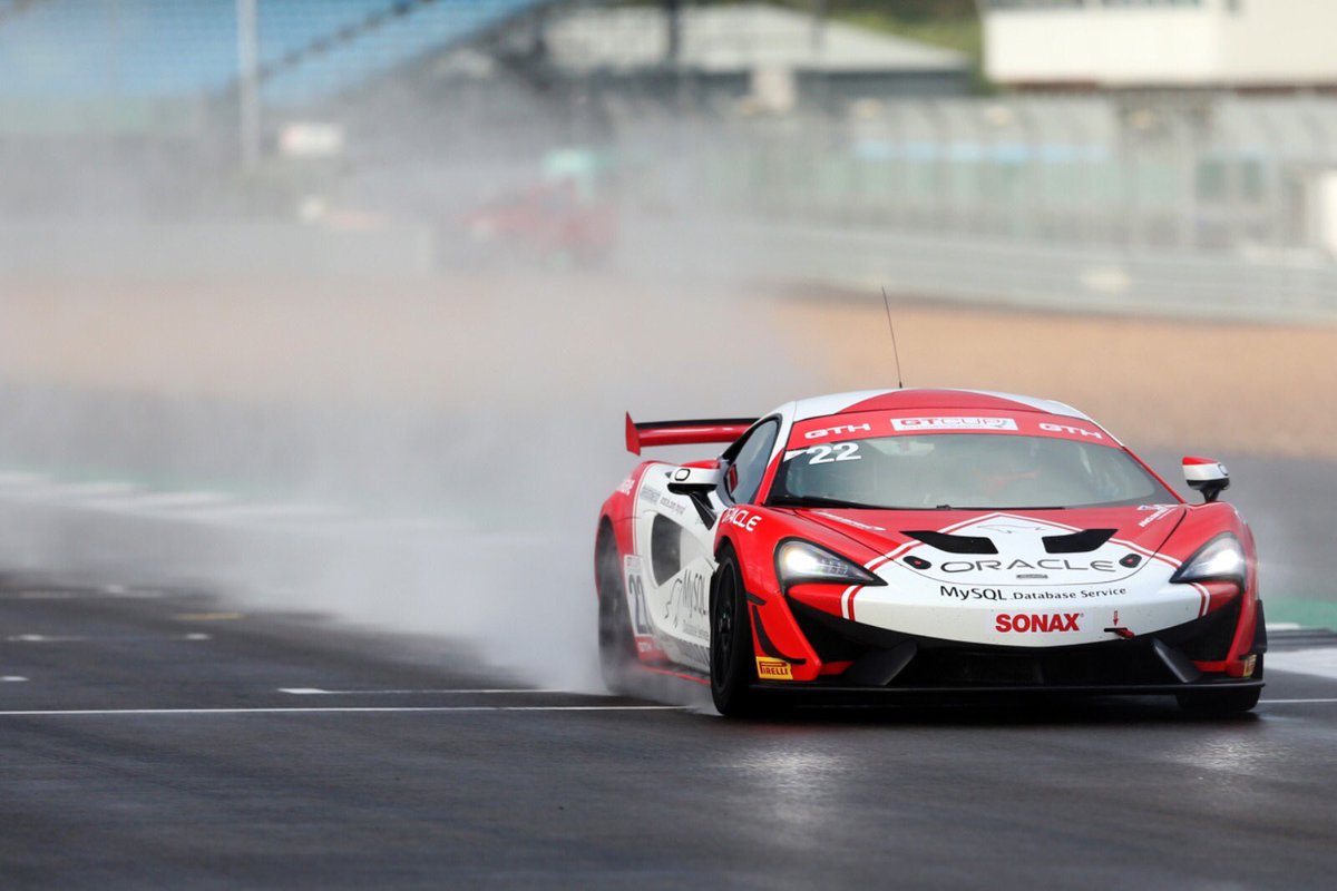 _gordie_mutch_'s tweet photo. 🚨Huge announcement!🚨

I have been selected to compete in the McLaren Driver Development Program Shootout! This is a huge honour for me and I cannot wait to show my worth!

Huge thank you to @mclarenauto @customerracing for this opportunity.

#mclarenddp https://t.co/J7NxWg6Ou9