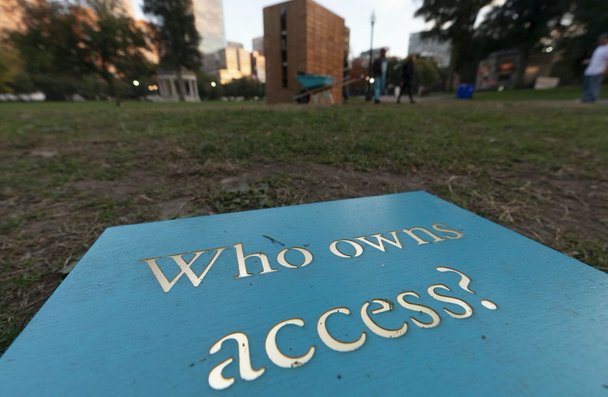 FOPG's tweet photo. Last day today, don't miss it! "What Do We Have In Common?" on #BostonCommon. Guides will be there today 10am - 7pm. Learn more about the artist #JanetZweig and the project here: https://t.co/DAvk5FxwJ6 #inCommonBos #PublicArtPublicParks
@now_and_there @BostonParksDept https://t.co/XNzrlIO4AM