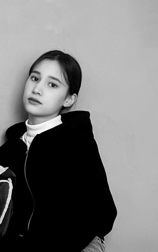 lovelyhiyyih_'s tweet photo. She looks so good ✨

#BAHIYYIH 
#bahiyyihhappy
#bahiyyihharmonious 
#bahiyyihhumble
#bahiyyihunique
#bahiyyihupbeat
#bahiyyihurbane
#bahiyyihtalentend

© forhiyyih https://t.co/b0tqVRGwIk