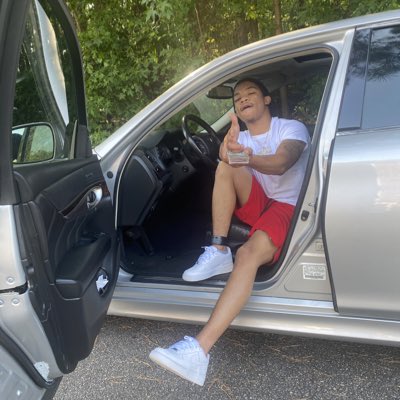 1KooleyKarter's tweet photo. Name Another Nigga Having Motion On Da House Arrest 🤦🏽‍♂️ https://t.co/qCW4TbloaN