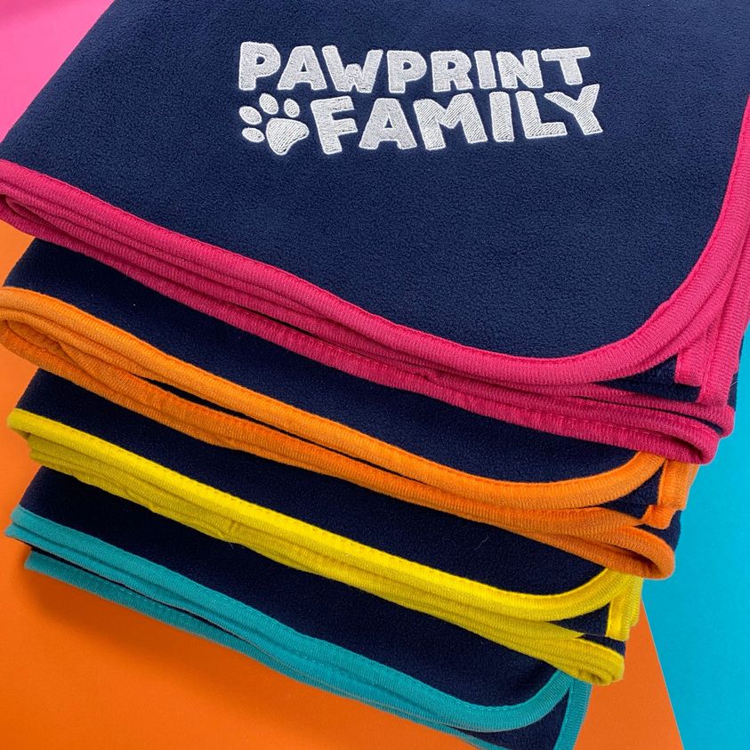 Pawprint Family tweet media