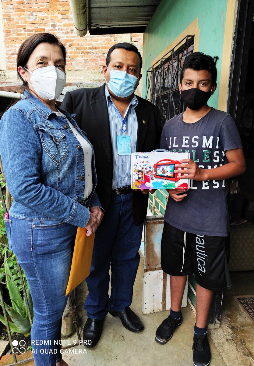 En el cantón Atahualpa,culminamos con la entrega de tablets que generosamente fueron donadas por la empresa GOLDMINS, a la cual expresamos nuestro agradecimiento y estamos seguros que, seguirán aportando a la educación de nuestros niños y jóvenes que más lo necesitan.<a href="/mariabrownp/">María Brown Pérez</a>