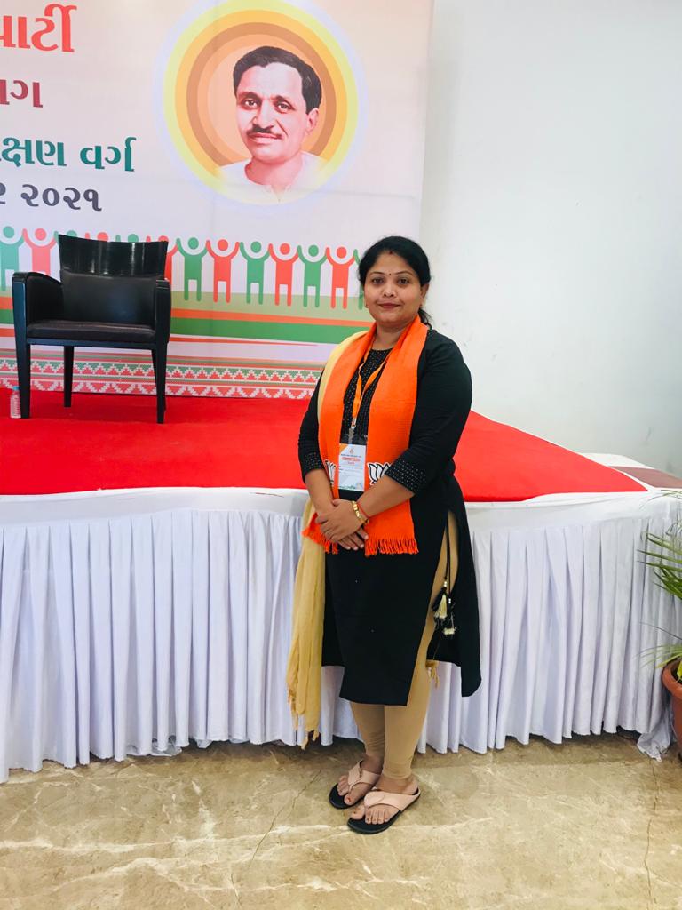TwinkleTrivedi1's tweet photo. ભારતીય જનતા પાર્ટી રાષ્ટ્રીય પ્રશિક્ષણ વિભાગ
વડોદરા મહાનગર  પ્રશિક્ષણ વર્ગ કેવડીયા 
તા 22/23/24 October 2021 https://t.co/8IifJwGHne