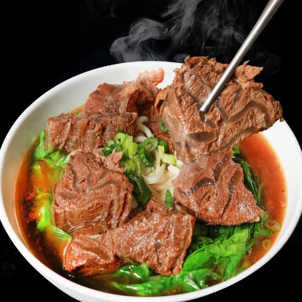 Wenchigc's tweet photo. #beef #noodle #Taiwan #Marketplace https://t.co/m2Spil3v1x