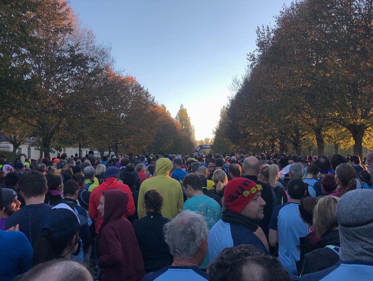 JBHamonic's tweet photo. [#Running 🏃🏻‍♂️]
@Les_Yvelines sont sublimes ! Heureux de renouer avec la @GOSportRunning au @CVersailles après 2 ans d’interruption. Une course dans l’envers du décor, à la découverte des secrets et merveilles du parc et des jardins du Château. Une course « nature &amp; patrimoine » ! https://t.co/2YlHAgvgk8