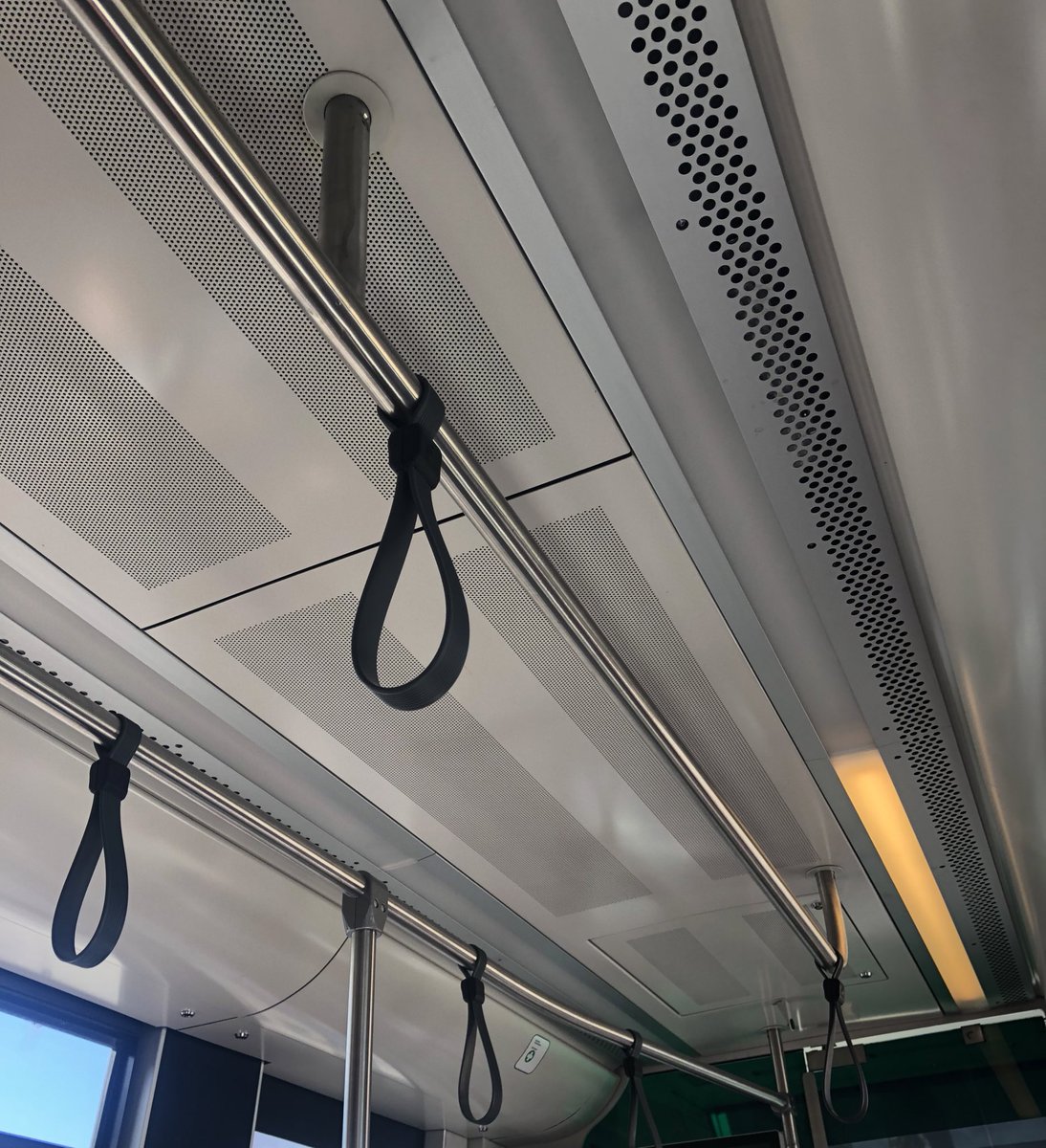 Lileysch's tweet photo. Dinge, die in meinem Leben mit 1,63m keinerlei Rolle spielen. https://t.co/xzomO8fcB7