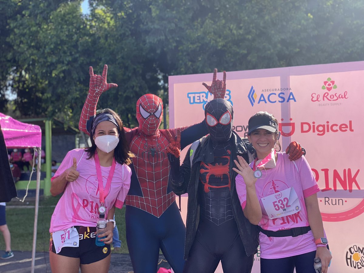 Irina_Cisneros's tweet photo. PinKRun #ElColordelaLucha https://t.co/W5YJBj4A1u
