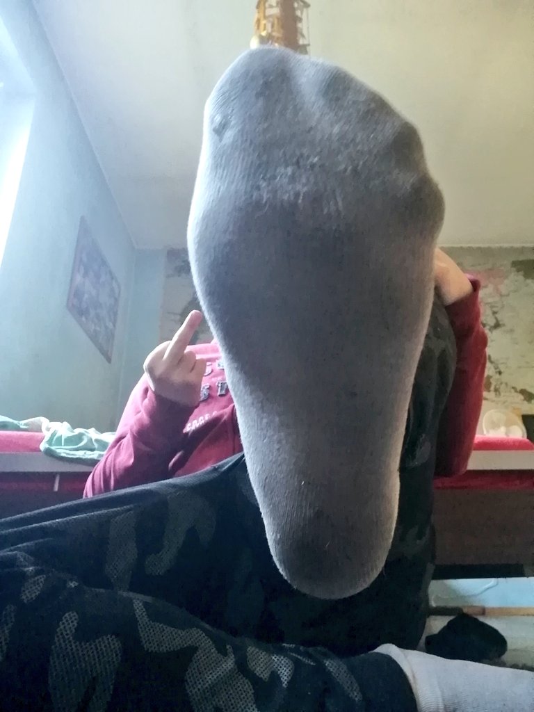 EmperorDominant's tweet photo. Anyone into boys who don't clean their socks after work out? 😏 https://t.co/hBJlrT2Qij