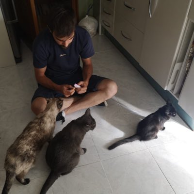 Alberto tweet media